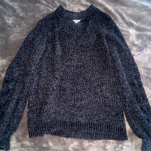 No boundaries sweater